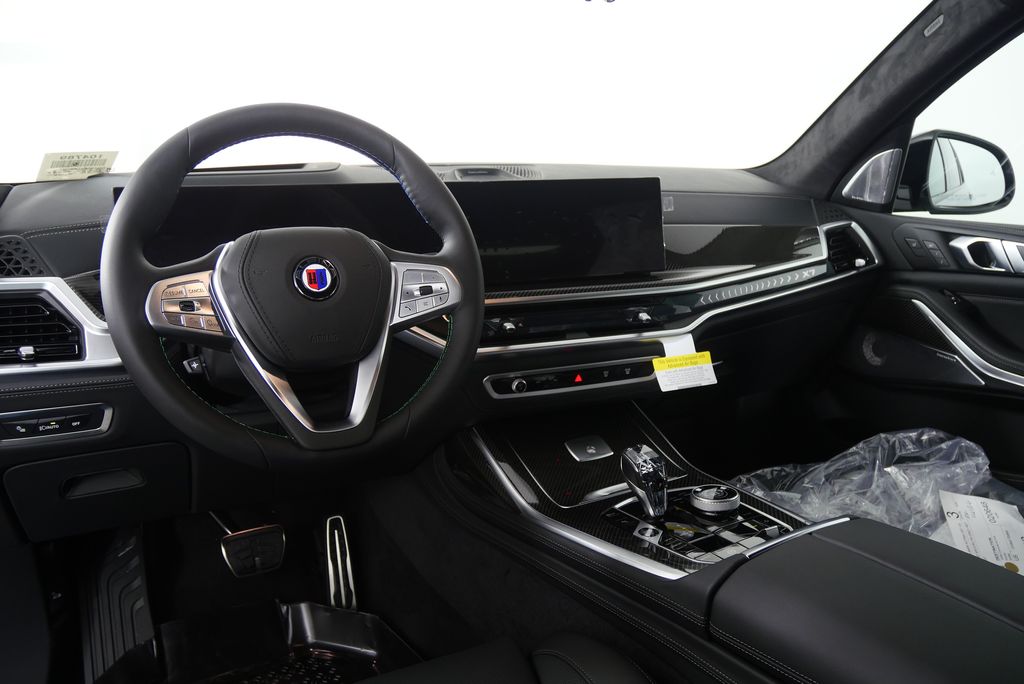 2026 BMW X7 Alpina XB7 23