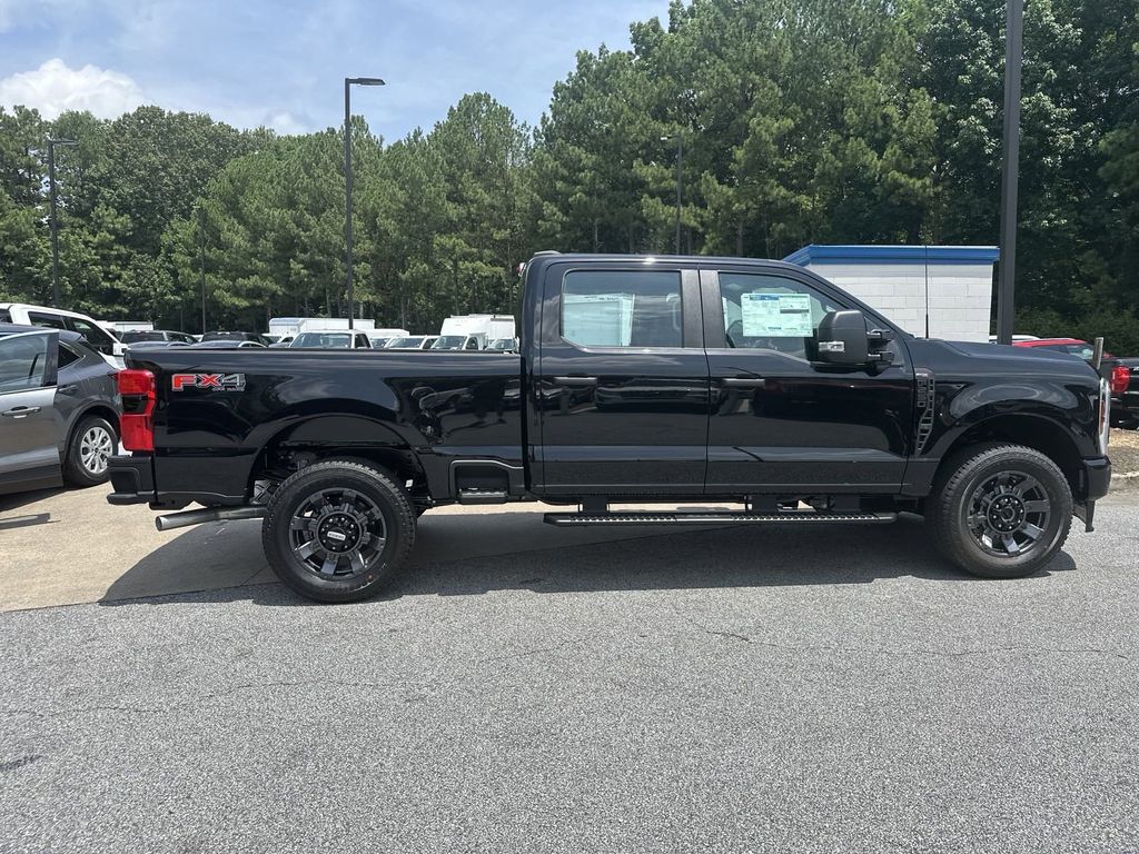 2024 Ford F-250SD XL 8