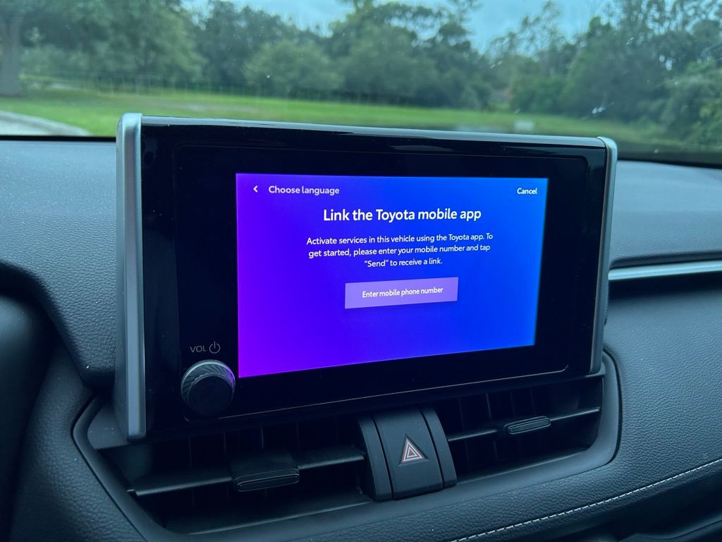 Thumbnail: 2024 Toyota RAV4 - 23