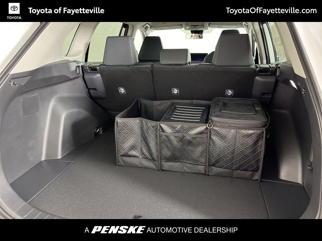 Thumbnail: 2025 Toyota RAV4 - 20