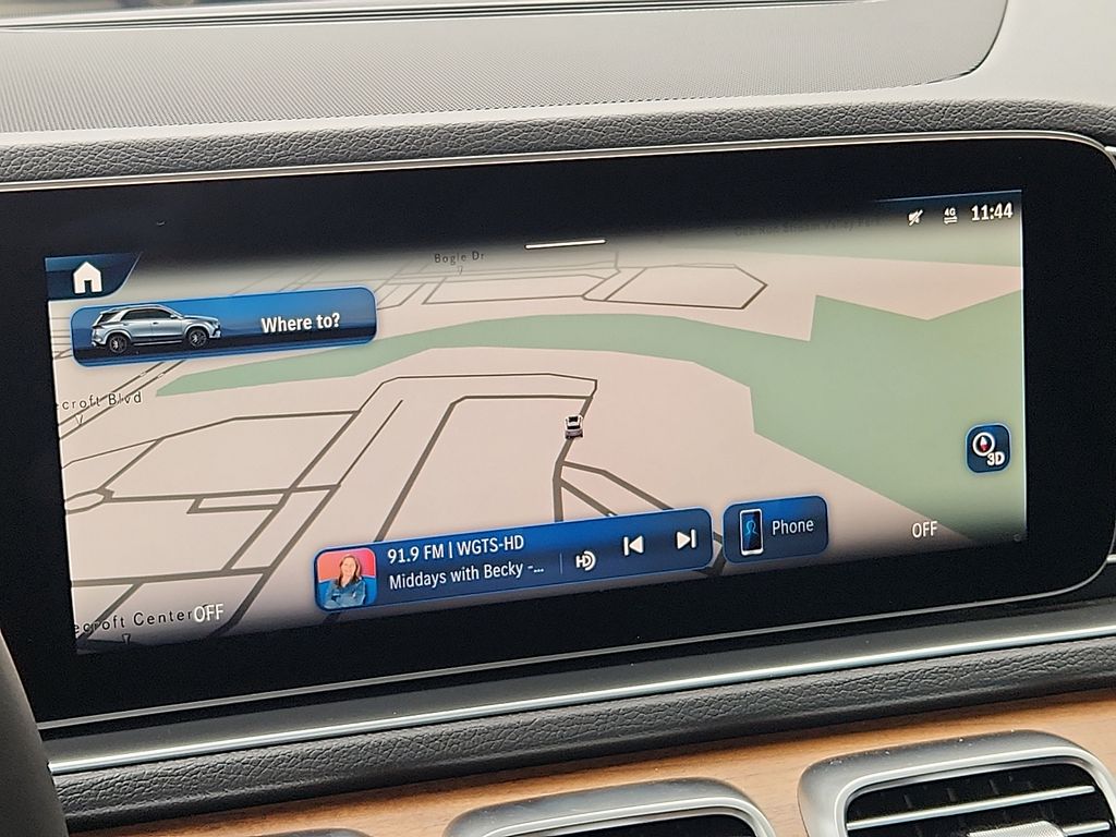 Thumbnail: 2025 Mercedes-Benz GLE - 17