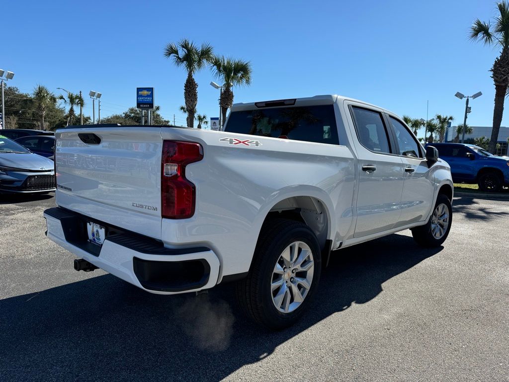 2025 Chevrolet Silverado 1500 Custom 8