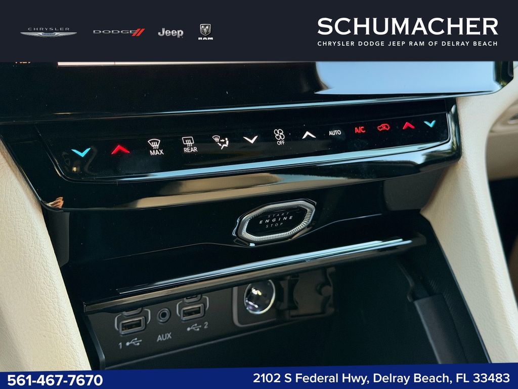 new 2026 Jeep Grand Cherokee car, priced at $38,635
