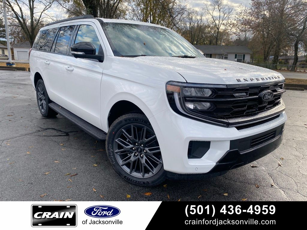 White Metallic 2026 Ford Expedition SUV / Crossover Four-Wheel Drive Automatic