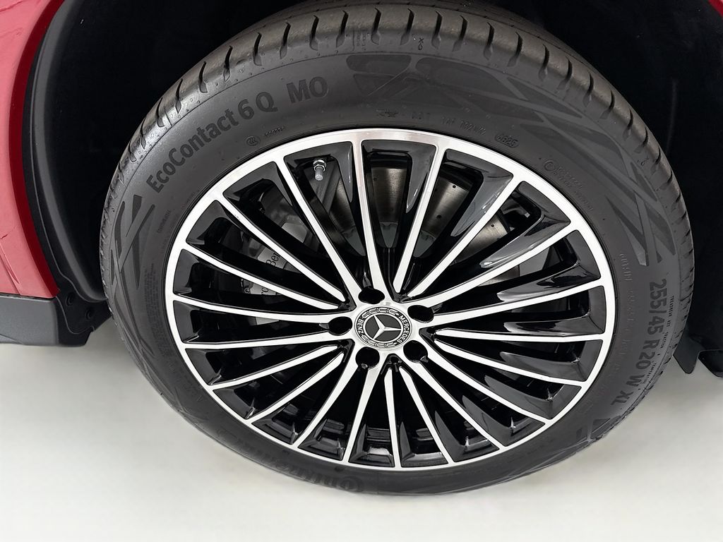 Thumbnail: 2026 Mercedes-Benz GLC - 32