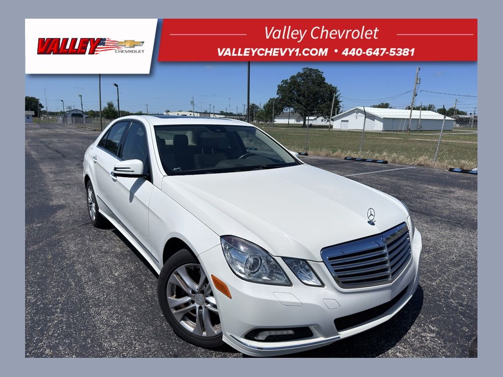 White 2010 Mercedes-Benz E-Class Sedan 7-Speed Automatic
