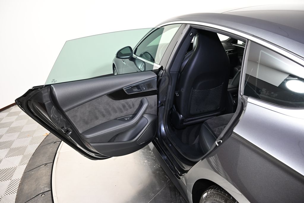 Thumbnail: 2019 Audi S5 - 23