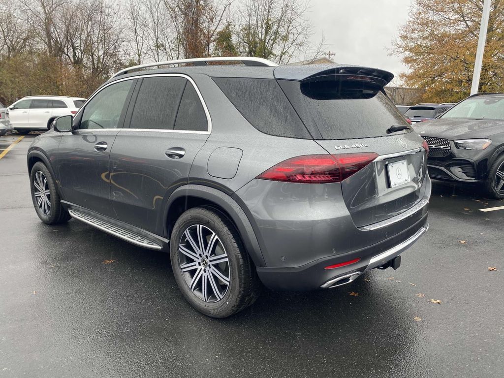 2025 Mercedes-Benz GLE 450 8