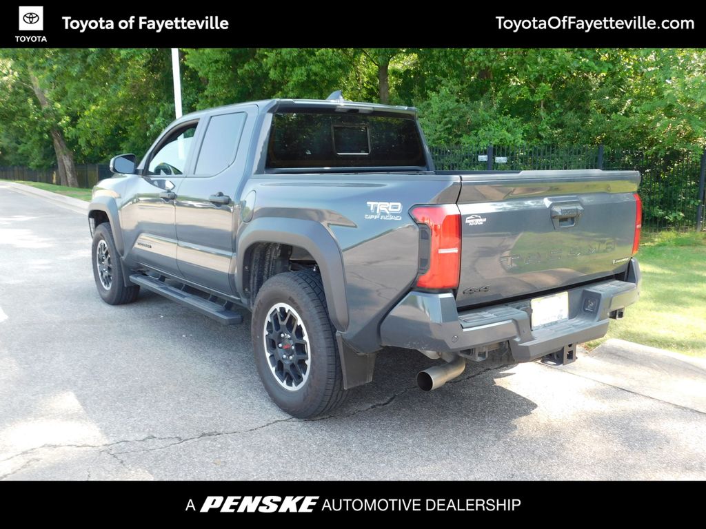 2024 Toyota Tacoma TRD Off-Road 10