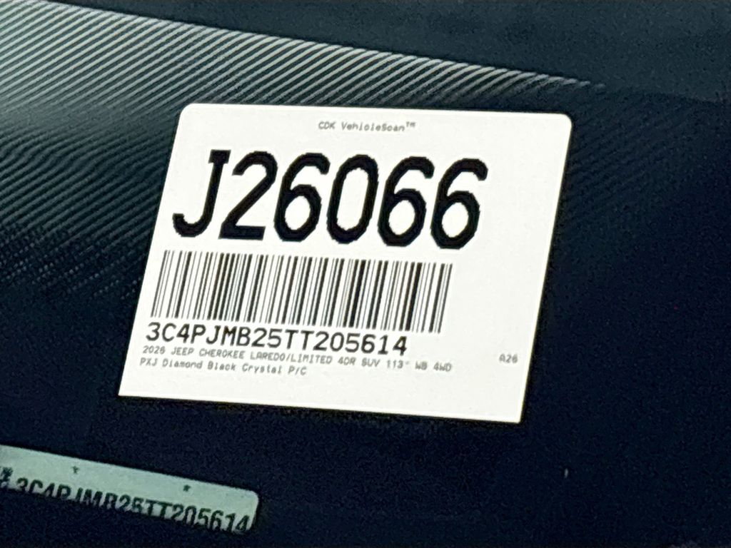 2026 Jeep Cherokee Laredo