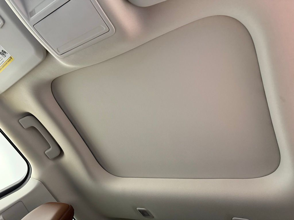 Thumbnail: 2022 Ford Bronco Sport - 19