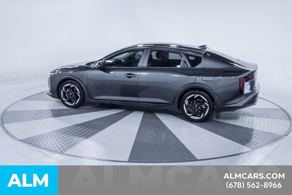 Used 2025 Gray Kia EX image 5