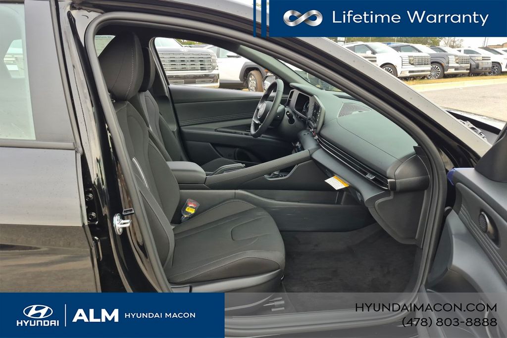 New 2026 Black Hyundai SEL Sport Plus image 22