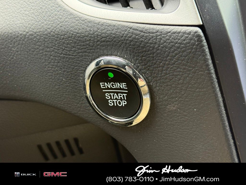 2022 Ford Edge ST Line White Metallic - Jim Hudson Acura - Image 32