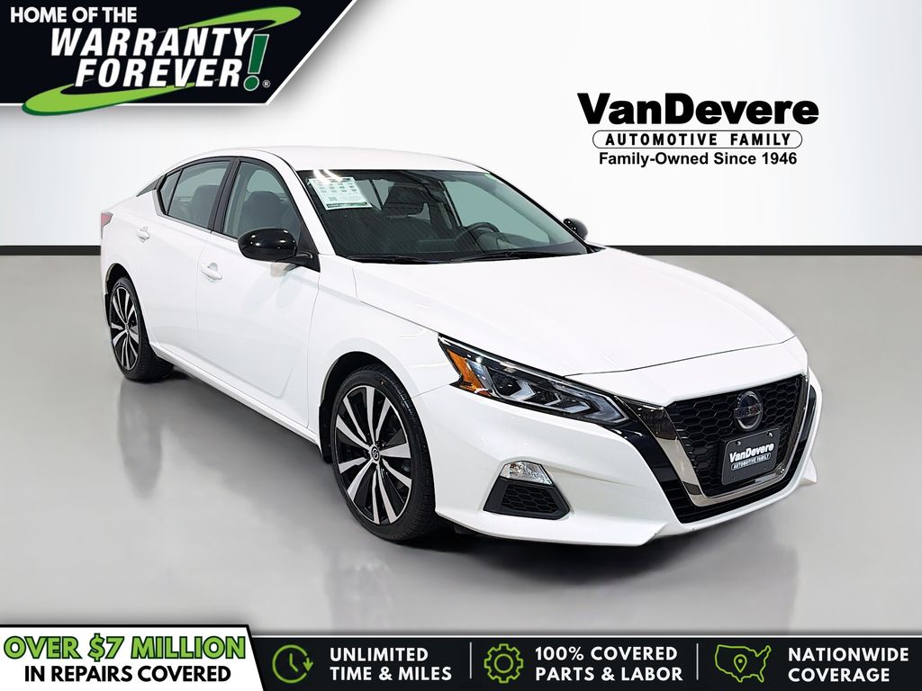 Pearl White Tricoat 2021 Nissan Altima Sedan All-Wheel Drive Continuously Variable Transmission