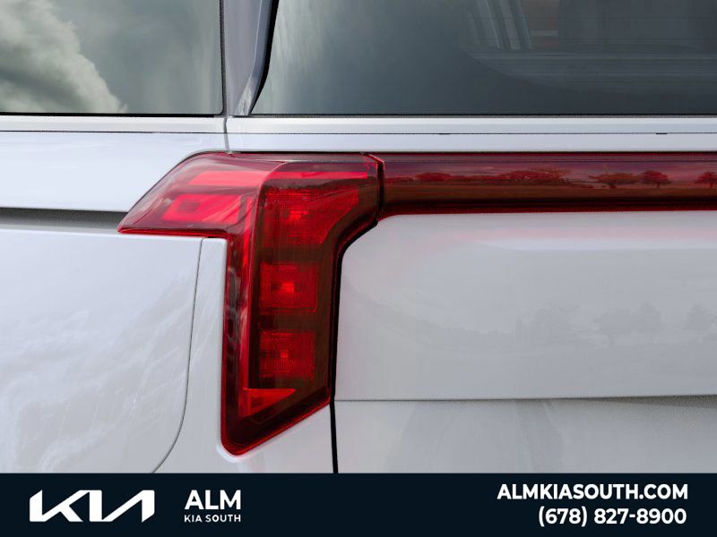 2025 Kia Carnival LXS photo 10