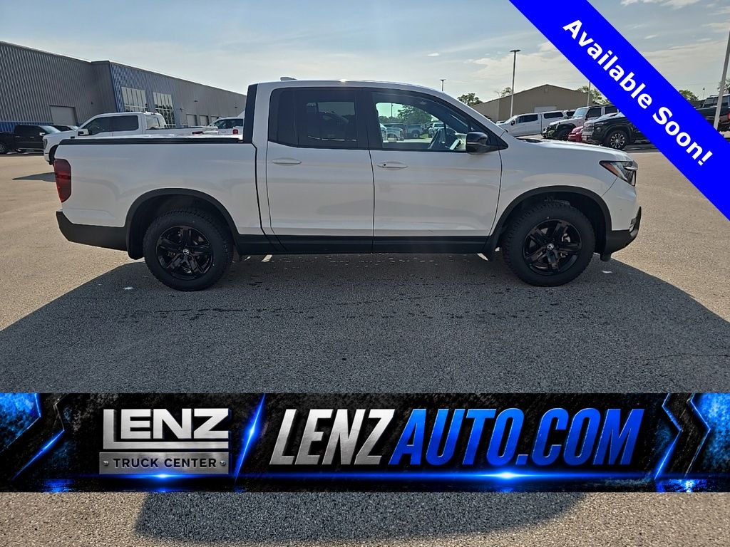 Platinum White Pearl 2023 Honda Ridgeline Pickup Truck All-Wheel Drive 9-Speed Automatic