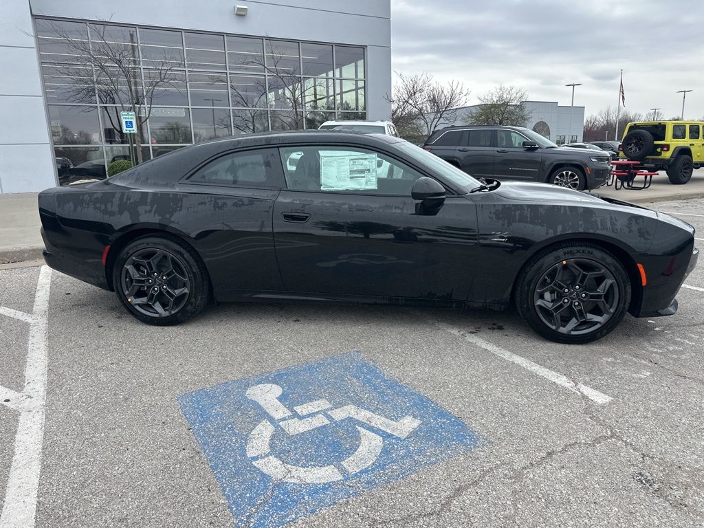 2025 Dodge Charger Daytona R/T - Photo 34