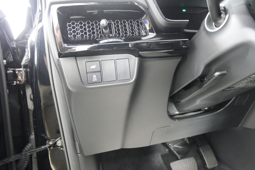 Thumbnail: 2024 Honda CR-V - 17