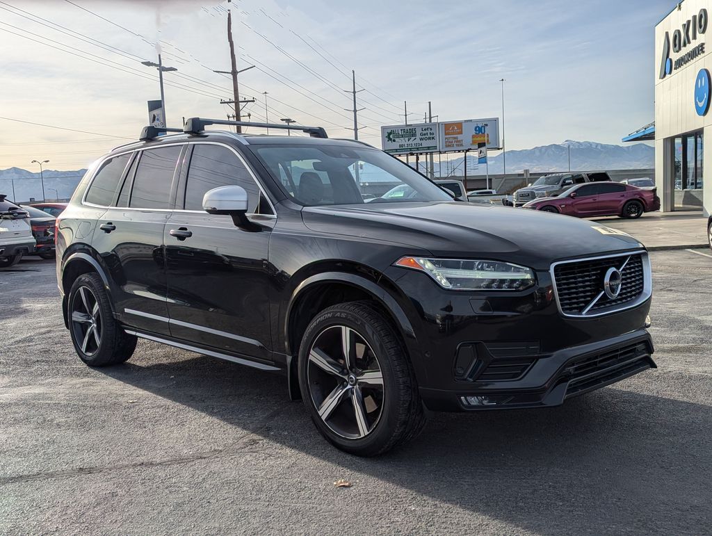 2019 Volvo XC90 T6 R-Design 9