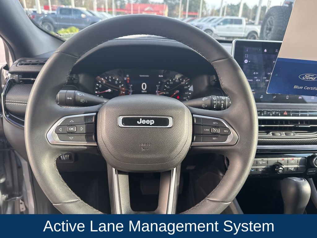 2022 Jeep Compass Altitude FWD