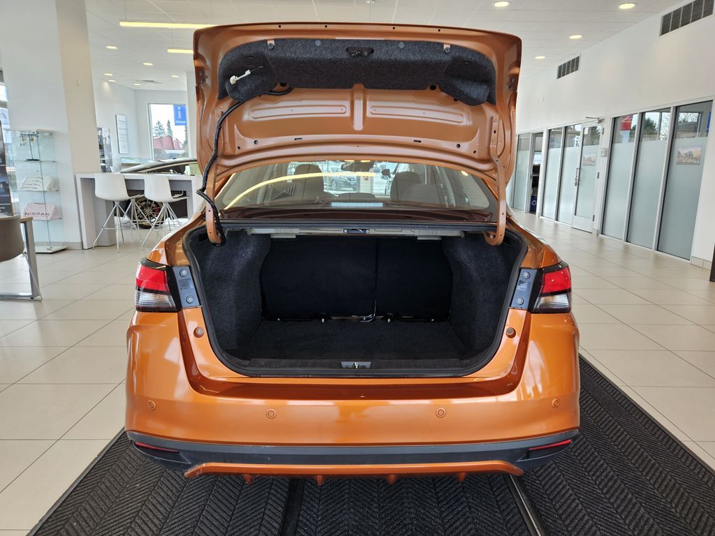 2021 Nissan Versa 1.6 SV