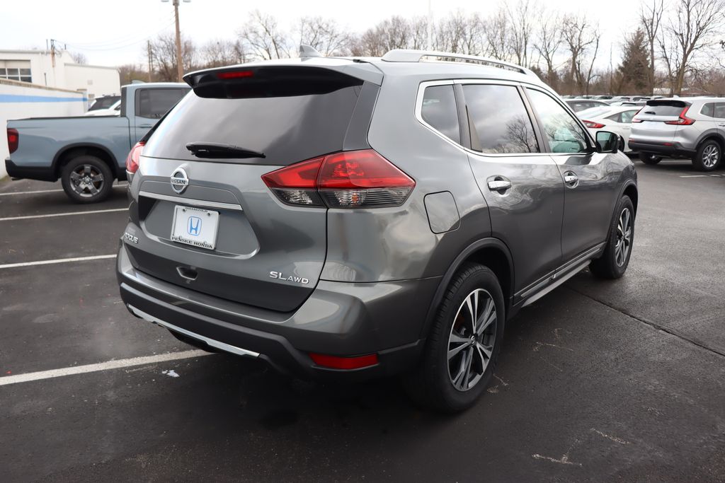 2018 Nissan Rogue SL 5