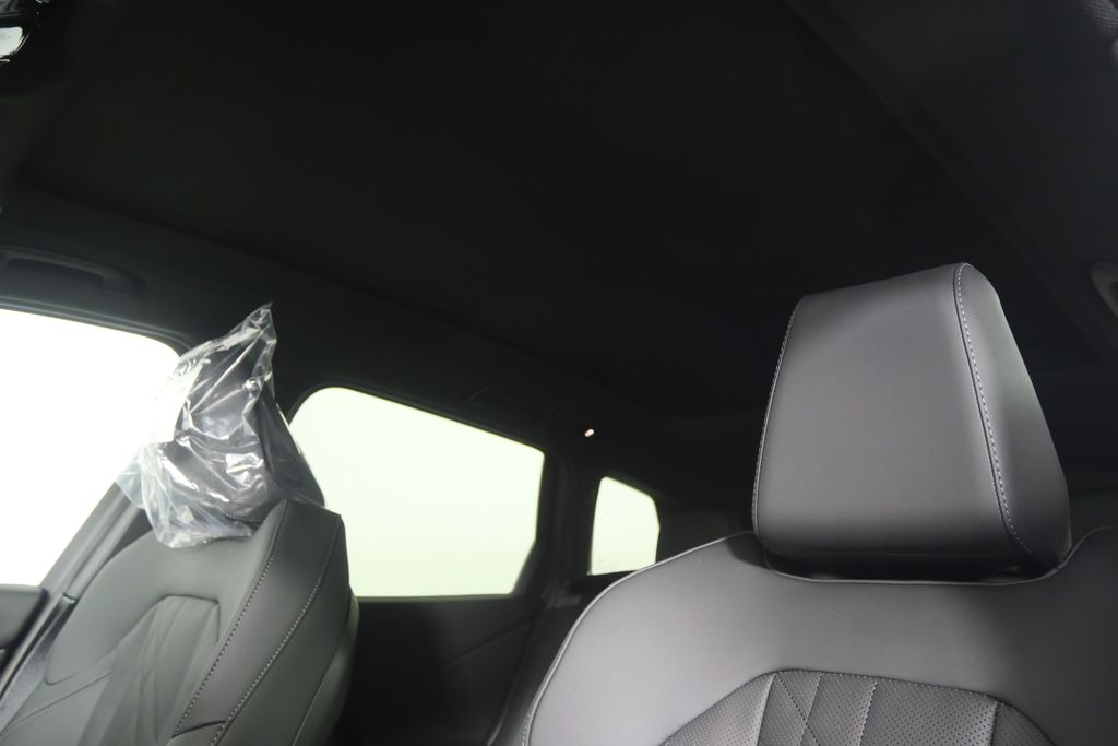 Thumbnail: 2026 BMW X3 - 12