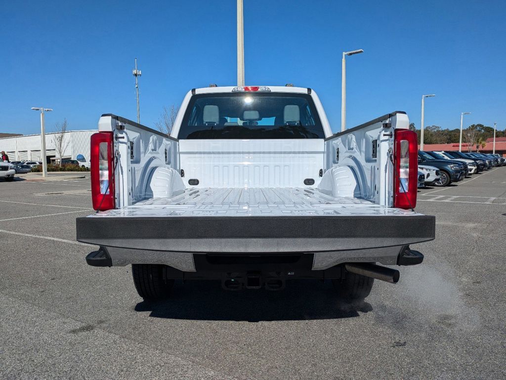 2024 Ford F-350 Super Duty XL