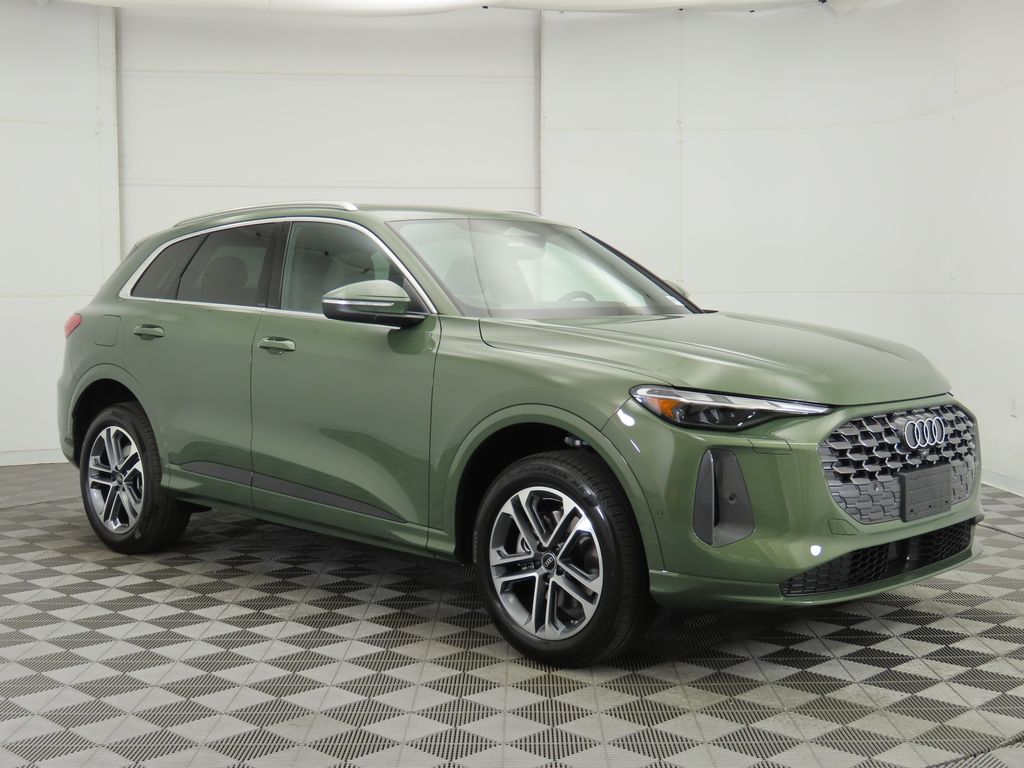Thumbnail: 2025 Audi Q5 - 3