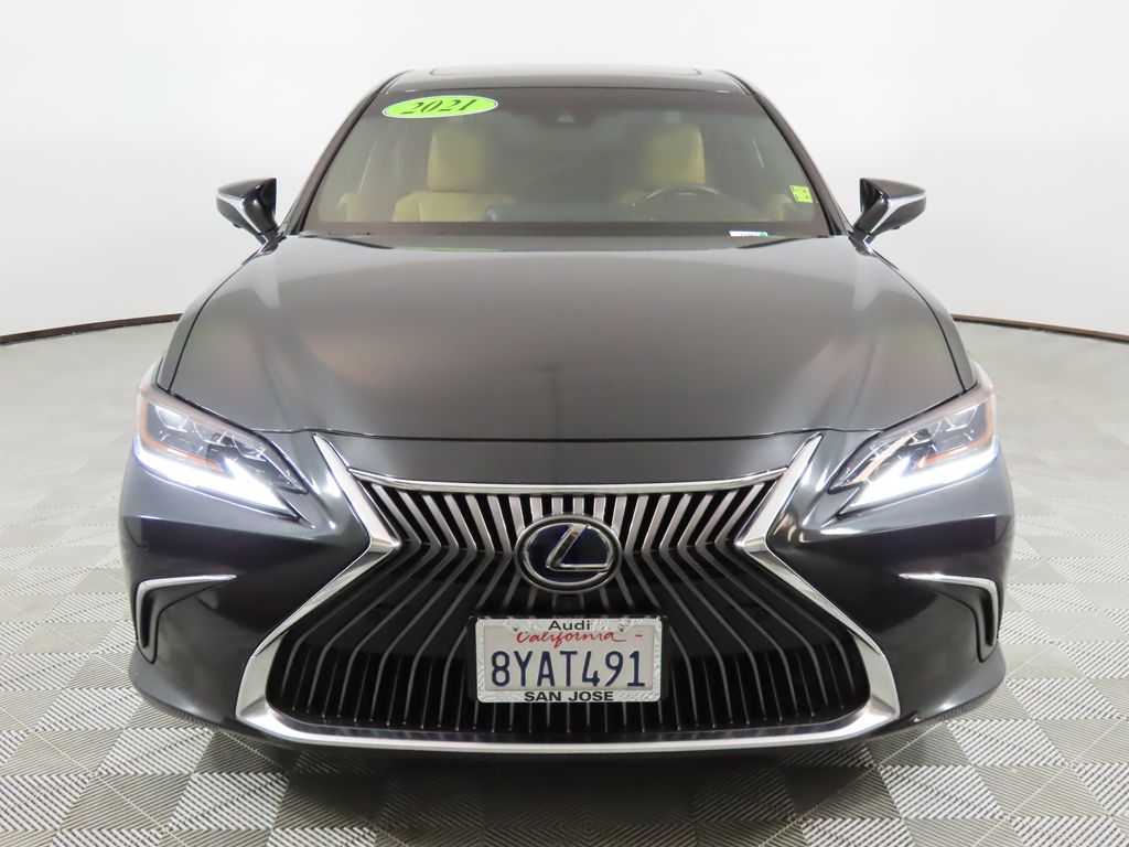 2021 Lexus ES 300h Luxury 8