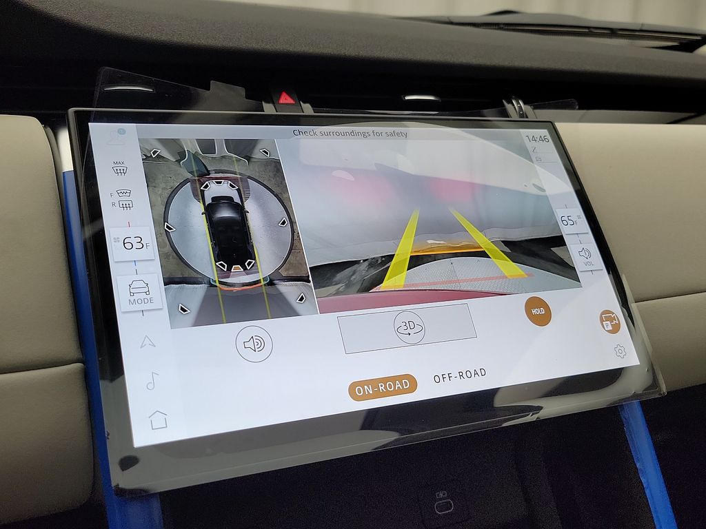 Thumbnail: 2025 Land Rover Discovery Sport - 12