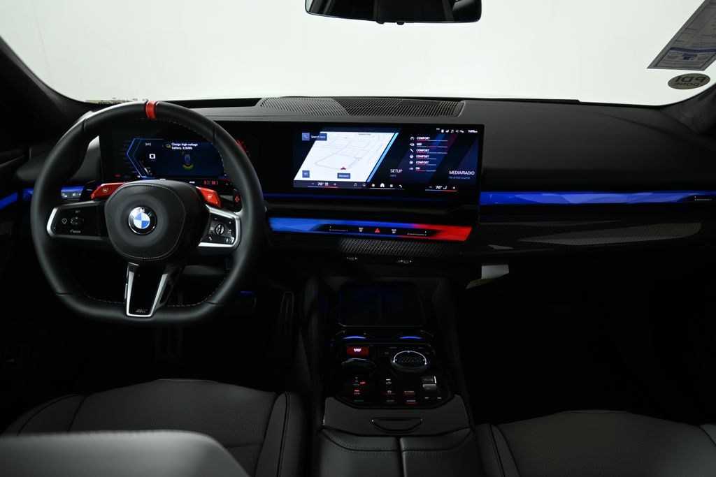 Thumbnail: 2026 BMW M5 - 18