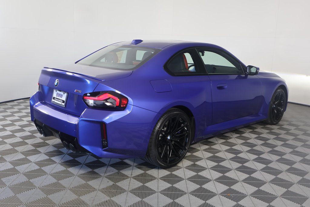 Thumbnail: 2025 BMW M2 - 2