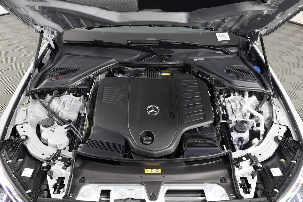 Thumbnail: 2025 Mercedes-Benz E-Class - 9