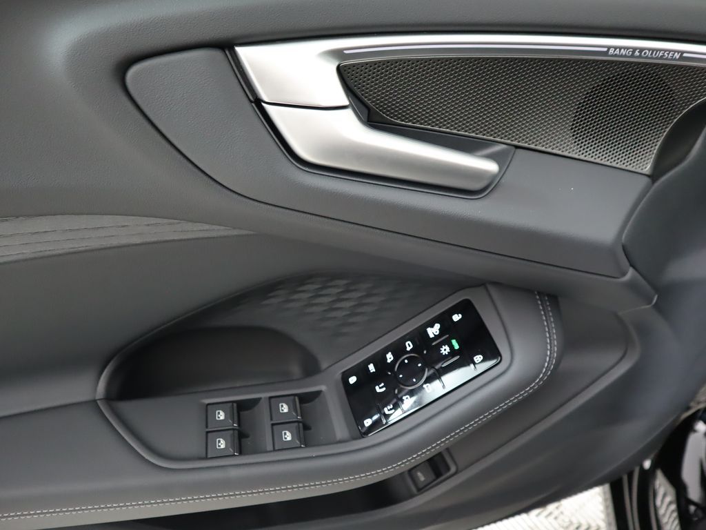 Thumbnail: 2025 Audi A5 - 25