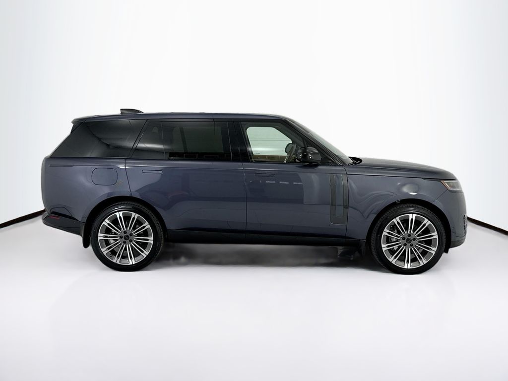 Thumbnail: 2026 Land Rover Range Rover - 4