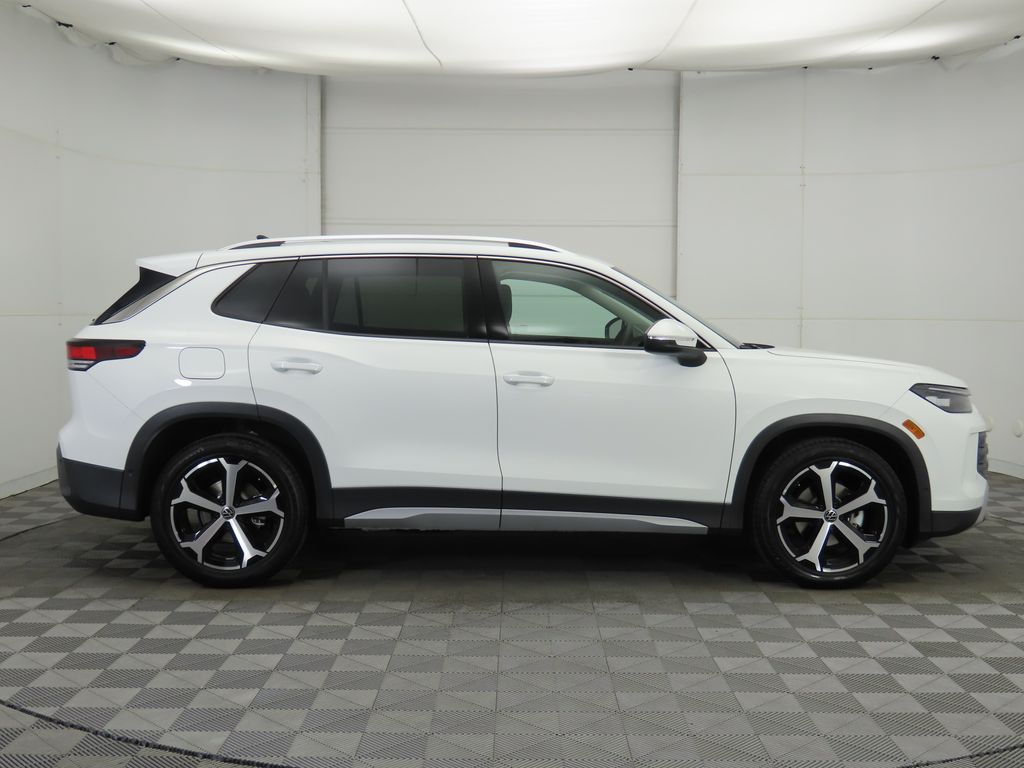 Thumbnail: 2026 Volkswagen Tiguan - 4