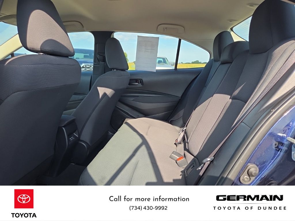 2023 Toyota Corolla LE photo 30