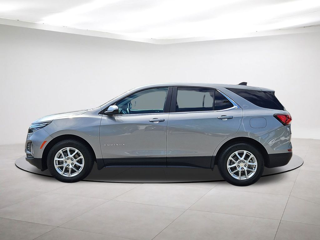 2024 Chevrolet Equinox LT - 3