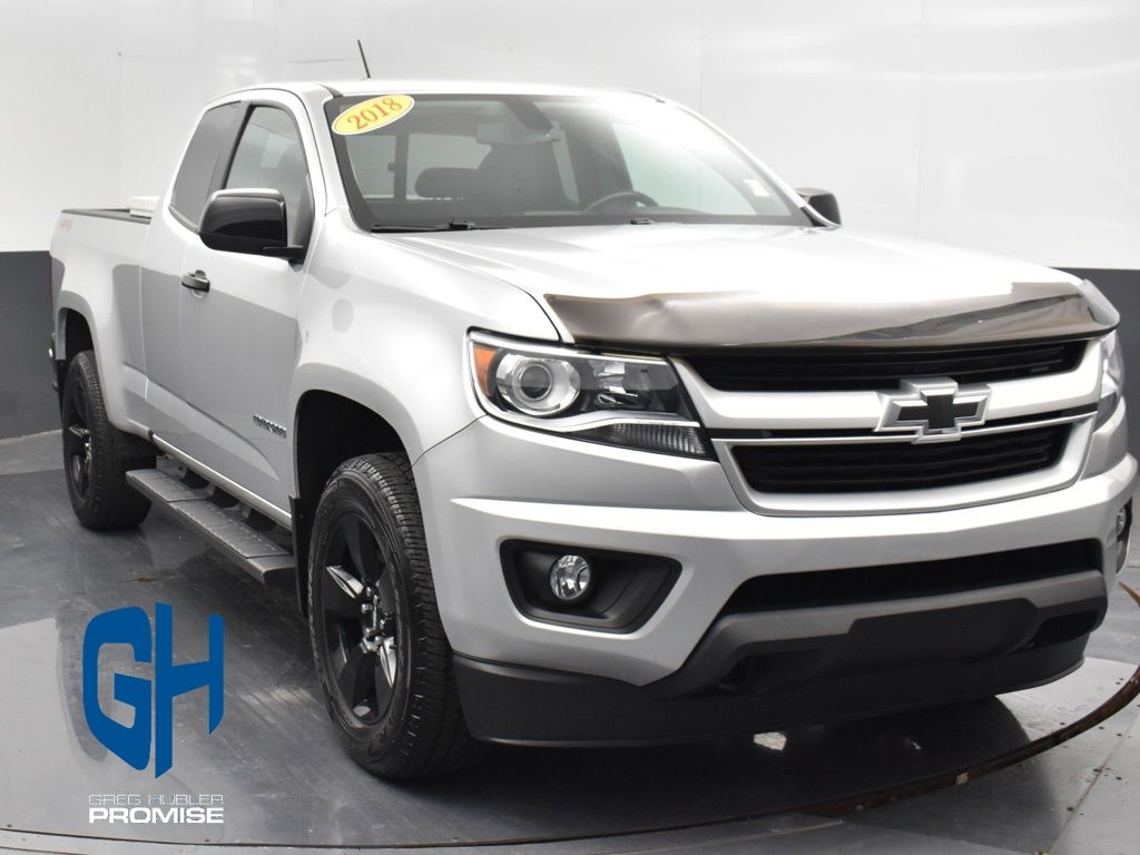 Silver Ice Metallic 2018 Chevrolet Colorado Pickup Truck Four-Wheel Drive 8-Speed Automatic