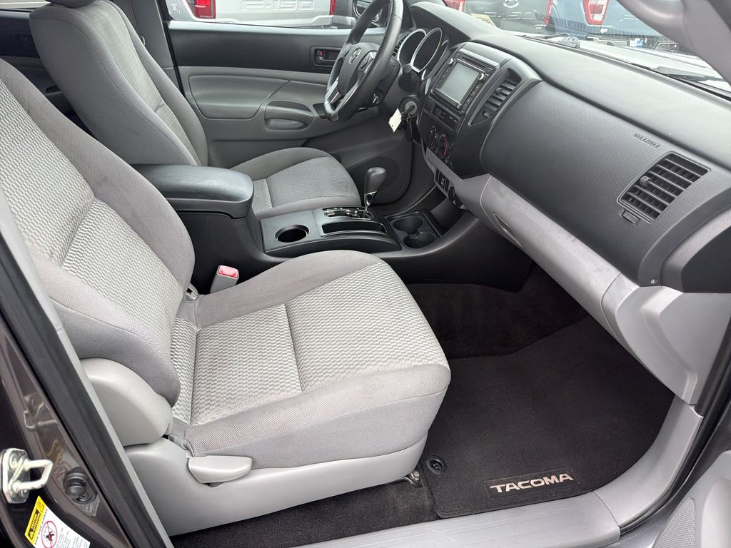Used 2014 Toyota Tacoma Truck