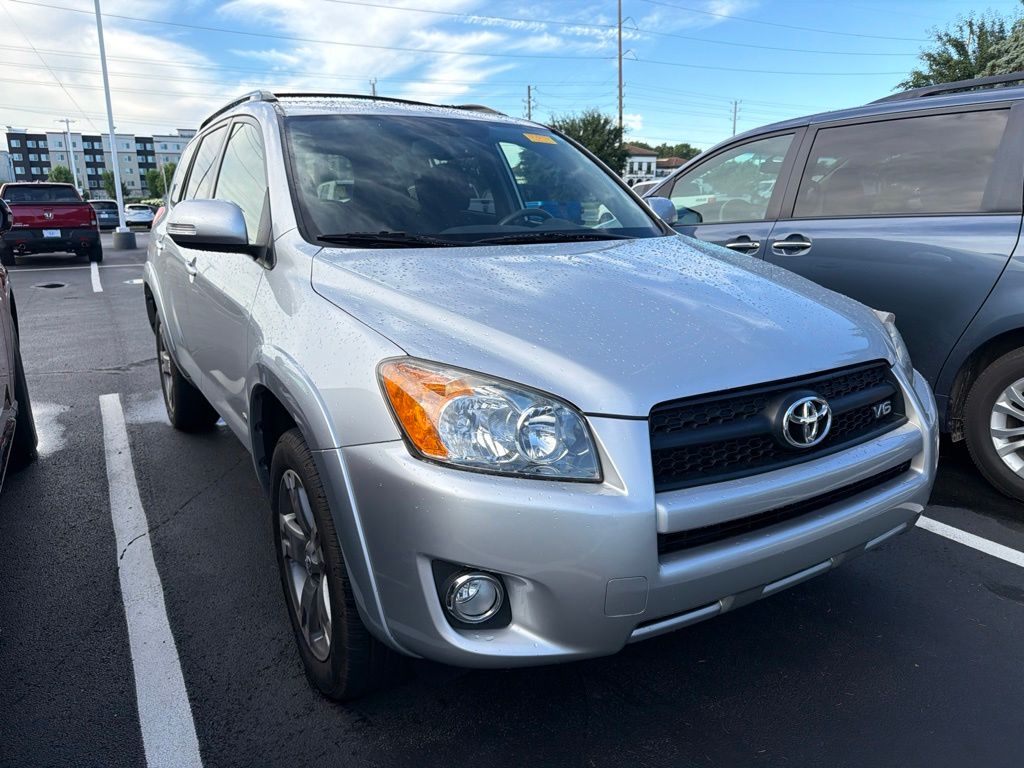 Thumbnail: 2011 Toyota RAV4 - 4