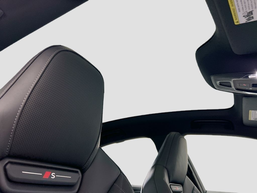 Thumbnail: 2025 Audi S5 - 18