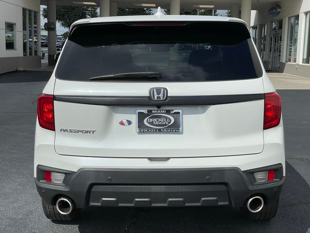 Thumbnail: 2022 Honda Passport - 4