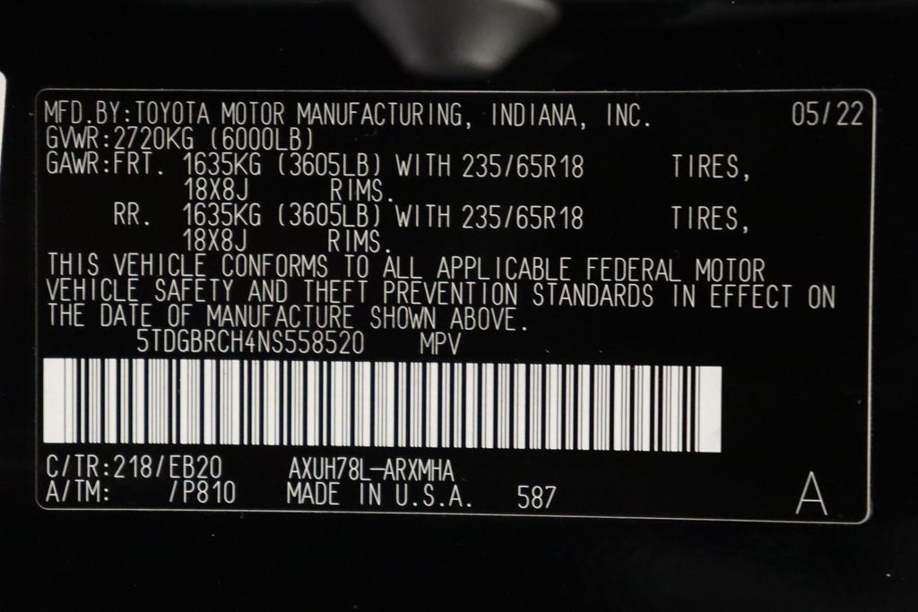 Thumbnail: 2022 Toyota Highlander - 17