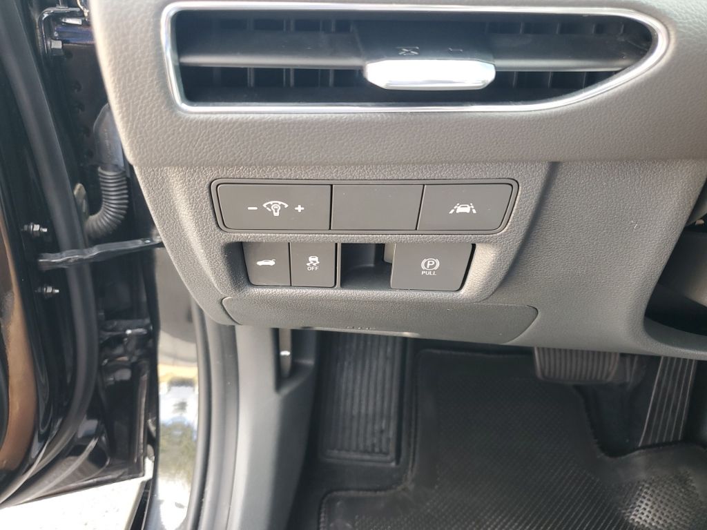 Used Car 2022 Hyundai Sonata  Limited For Sale Under $25,000 In Austin, Texas