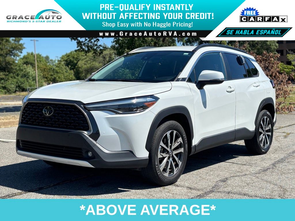 White (Wind Chill Pearl) 2022 Toyota Corolla Cross XLE FWD SUV / Crossover Front-Wheel Drive Continuously Variable Transmission