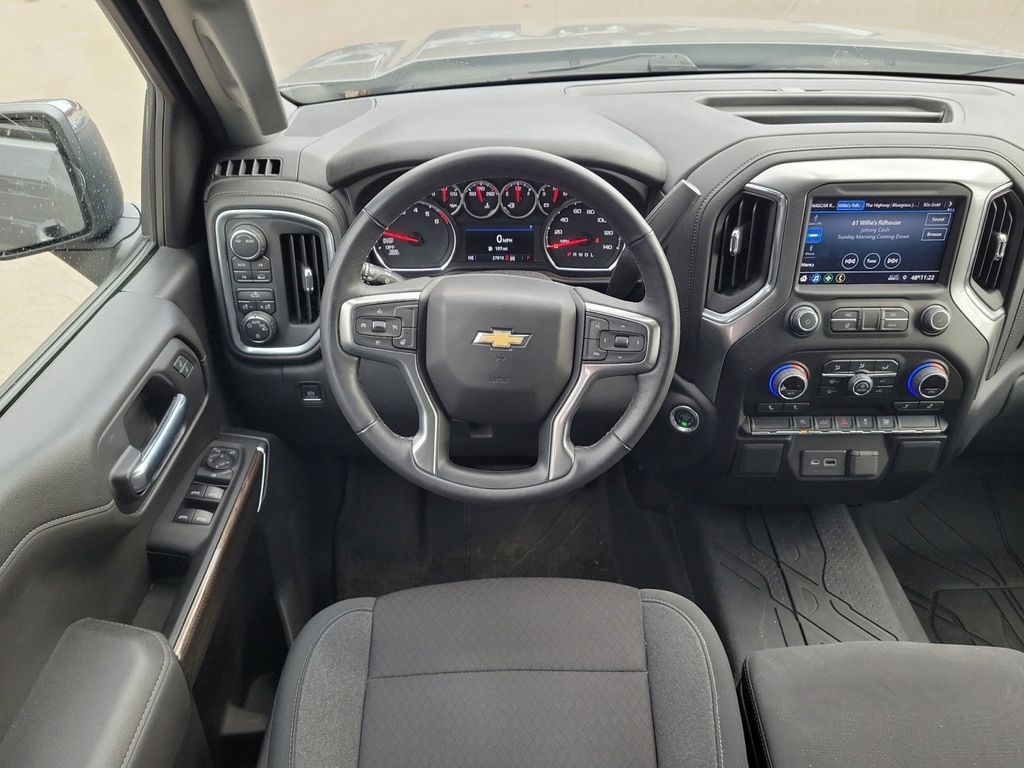 2022 Chevrolet Silverado 1500 LTD LT 9