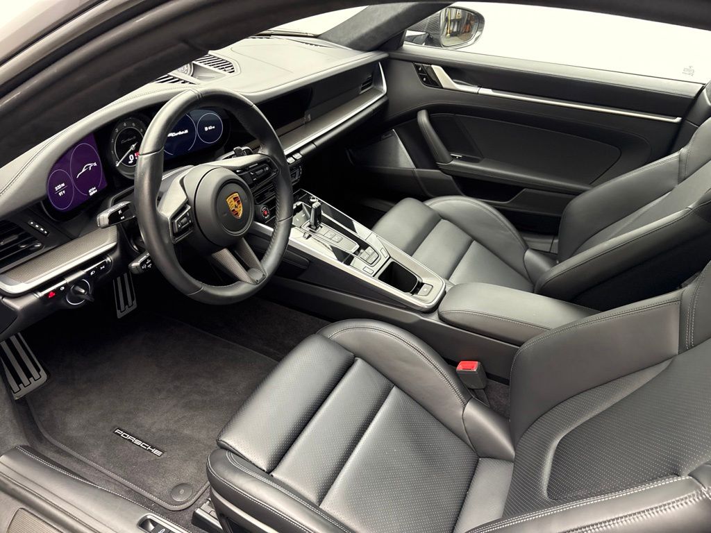 Thumbnail: 2021 Porsche 911 - 5